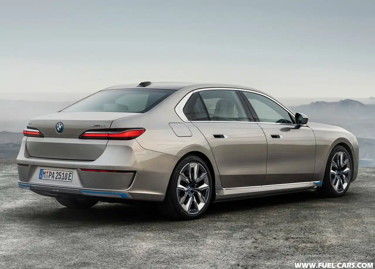 BMW i7 Specs-16