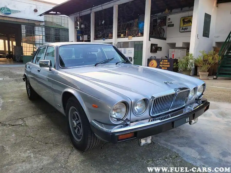 Jaguar XJ Series III Specs 5