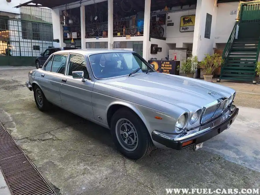 Jaguar XJ Series III Specs 6