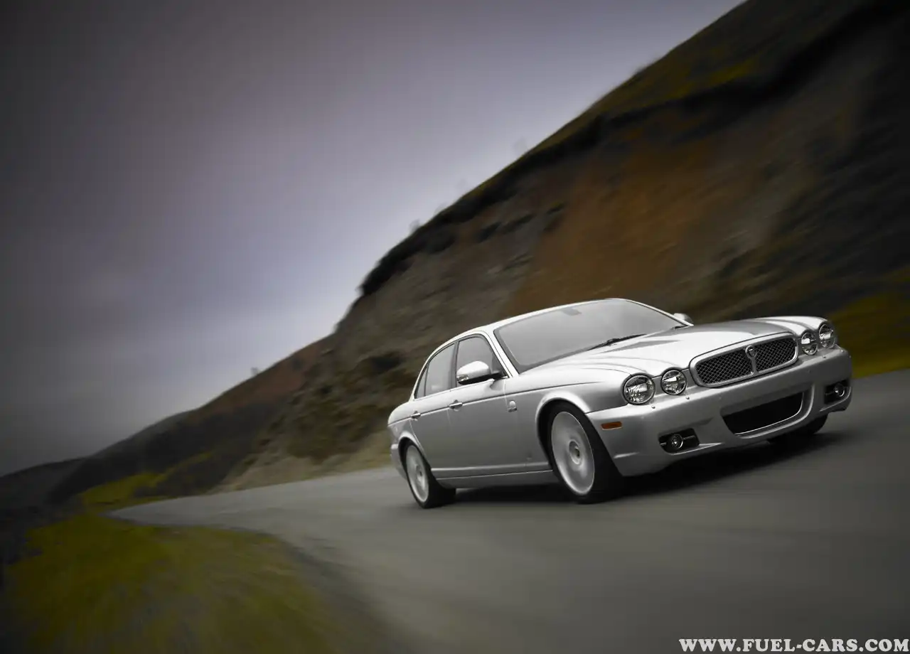 Jaguar XJ (X350) Specs 2