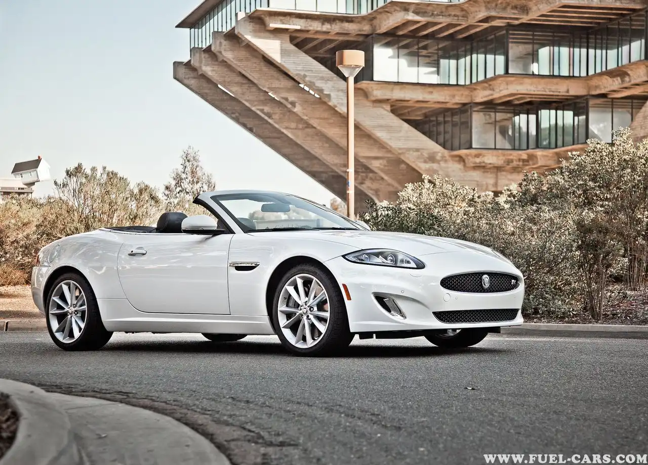 Jaguar XK 2 Specs 1