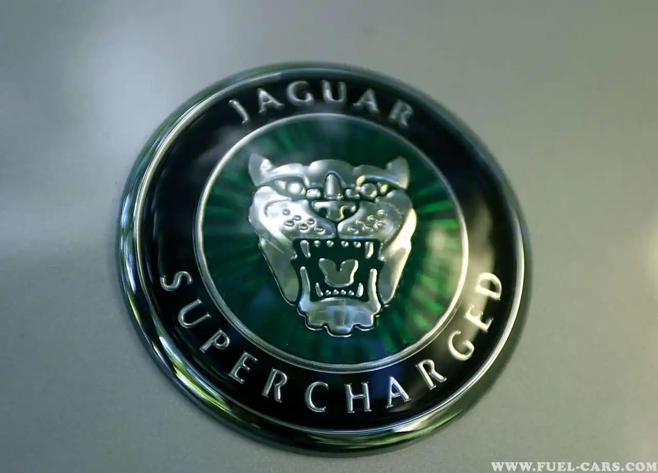 Jaguar XK Specs 16