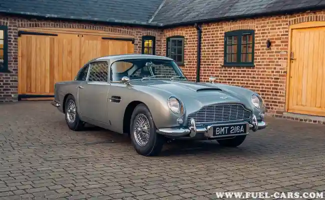 Aston Martin DB5